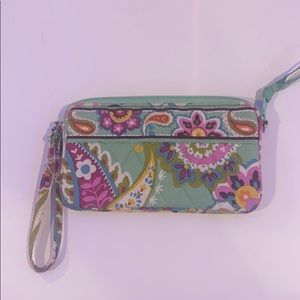 Vera bradley wristlet